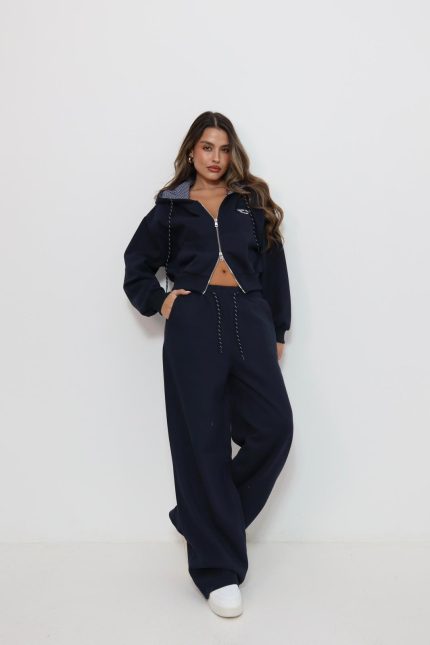 חליפת קפוצ'ון משבצות M